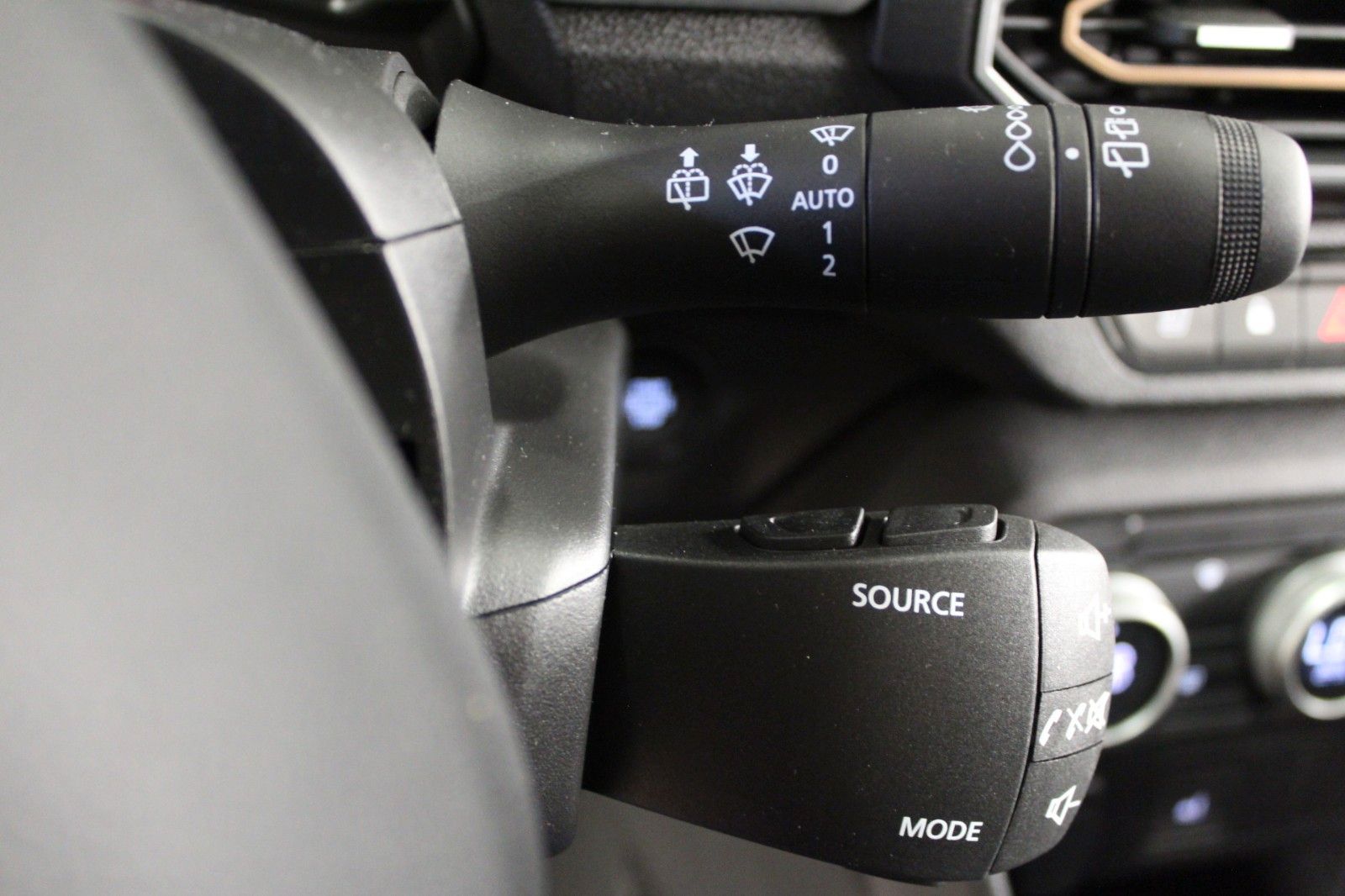 Fahrzeugabbildung Dacia Sandero Stepway TCe 90 auto Extreme*City-Paket*