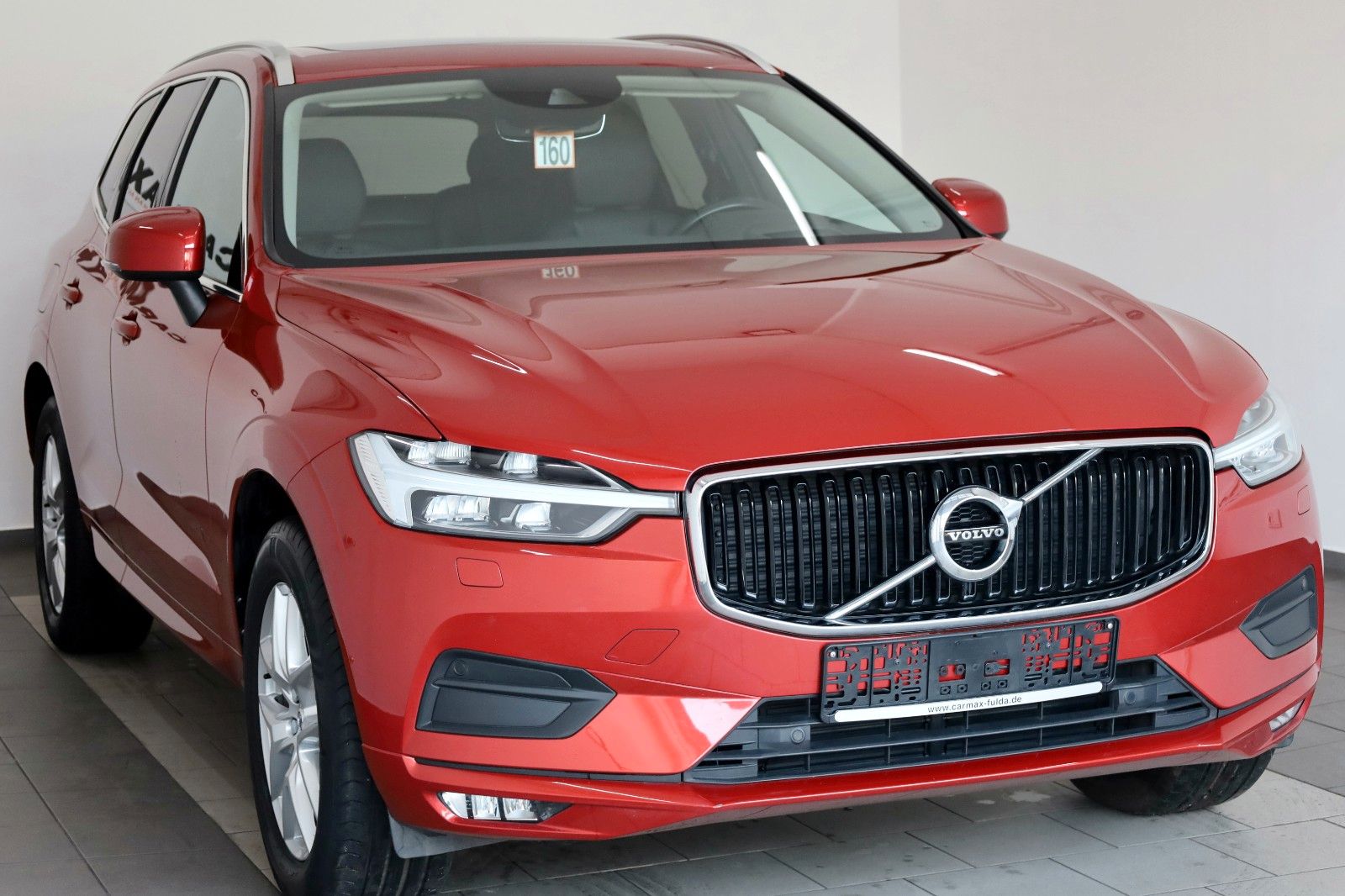 Fahrzeugabbildung Volvo XC60 Momentum Pro,Leder,Navi,Kamera,HUD,ACC,Pano