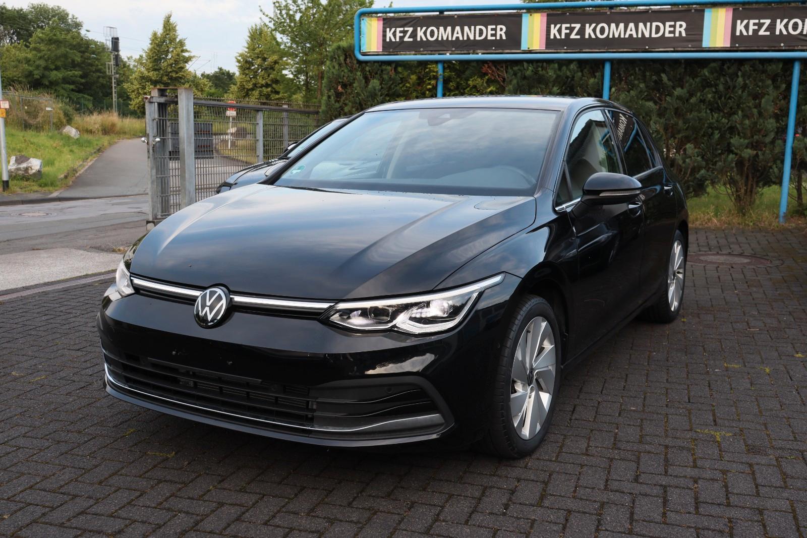 Volkswagen Golf 1.5 eTSI DSG Style