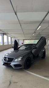 Mercedes-Benz Mercedes E500 Cabrio mit Flügeltüren - Mercedes-Benz E 500 in Hamburg