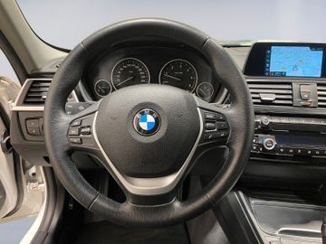 BMW 320 - 12
