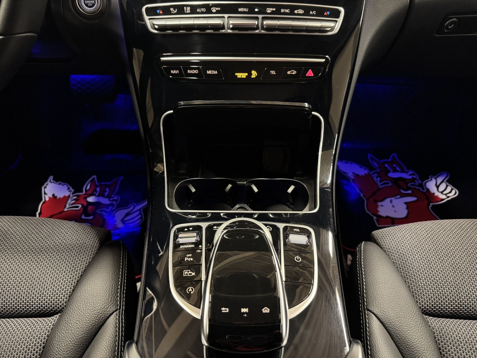Fahrzeugabbildung Mercedes-Benz C 300 T Aut. /LED/HuD/Distro/Spur/VZE
