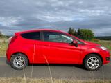 Ford Fiesta 1,25 / Zahnriemen neu / Alufelgen  - : Rot, Alufelgen