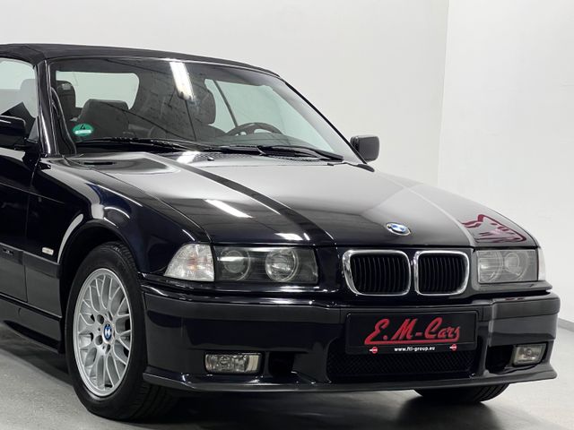 BMW 318i Cabrio Aut.*M/OPTIK*HARDTOP*LEDER*KLIMA*PDC