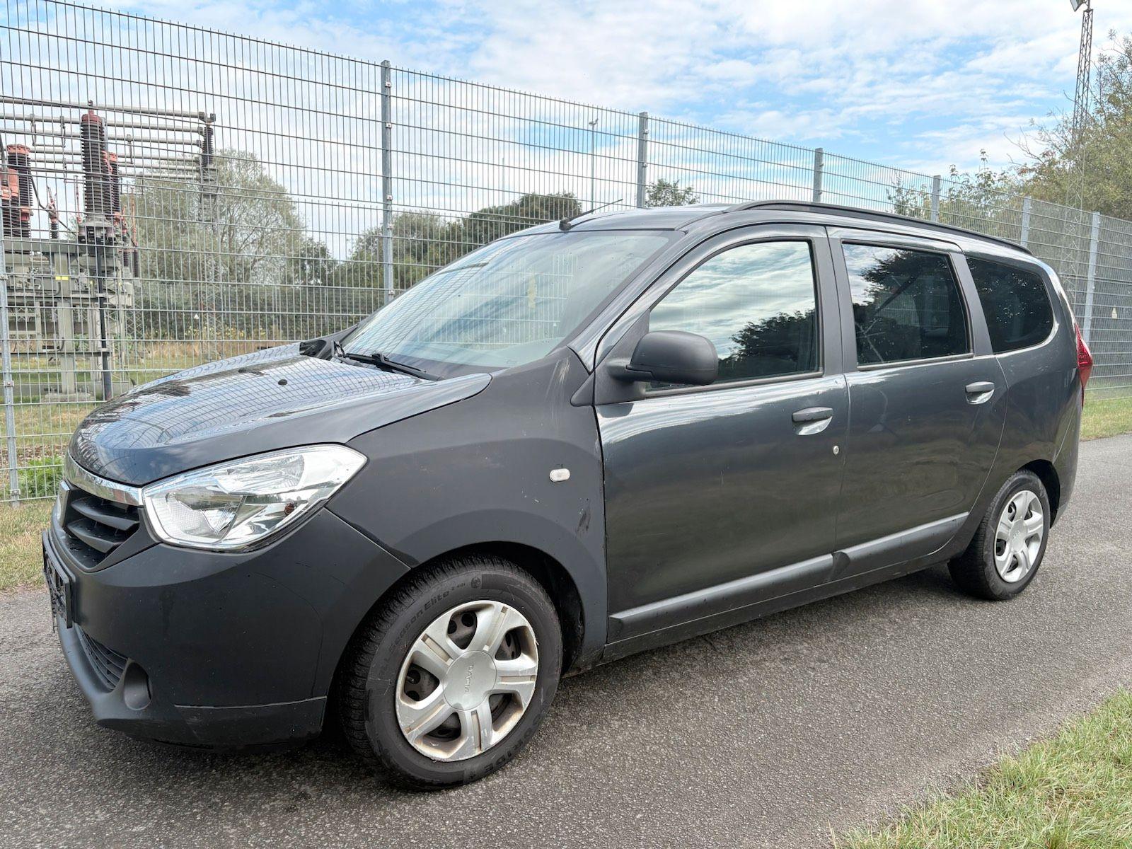 Dacia Lodgy 2015 — interior