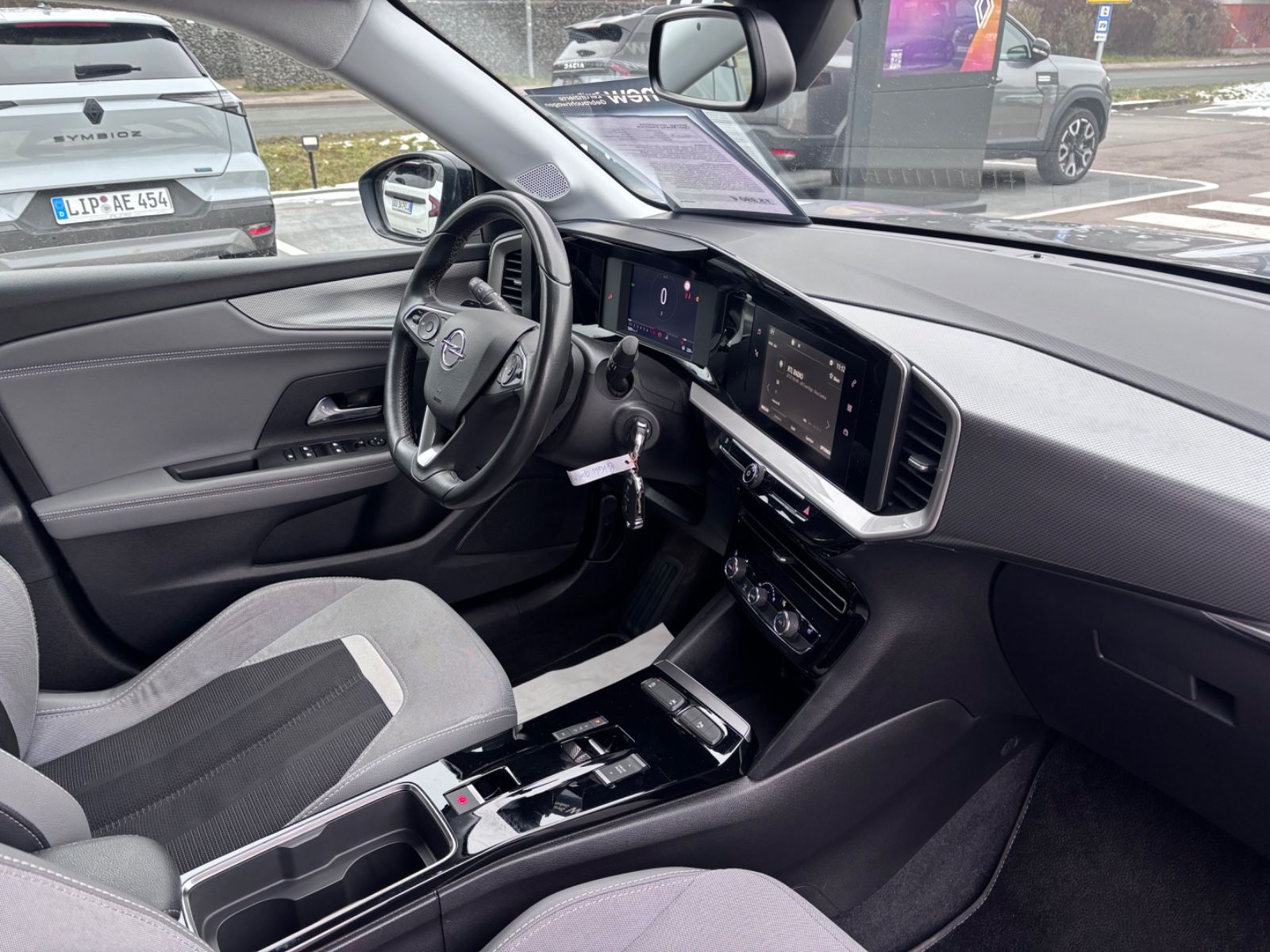 Fahrzeugabbildung Opel Mokka Elegance