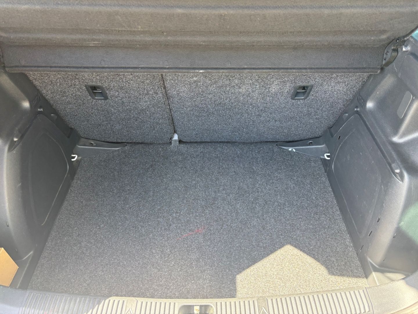 Fahrzeugabbildung SKODA Fabia Cool Edition KLIMA RDKS 8-fach bereift