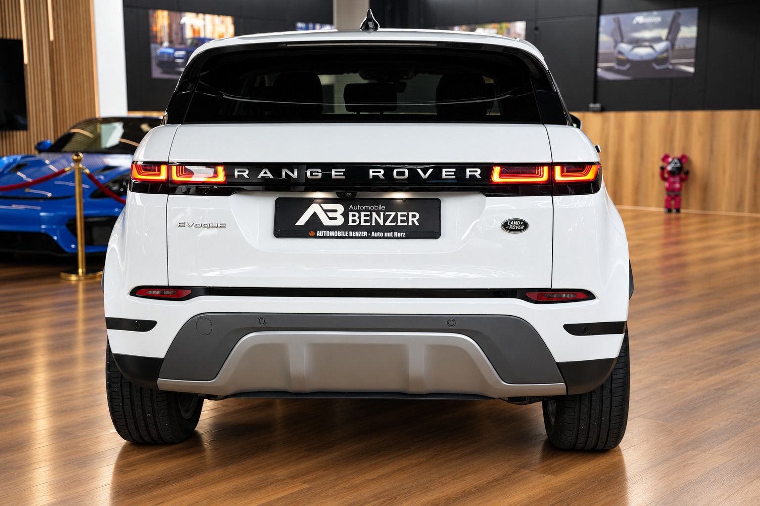 Fahrzeugabbildung Land Rover Range Rover Evoque SE *Meridian*Kamera*Memory