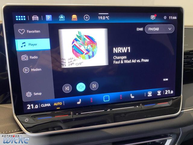 Tiguan 1.5 TSI DSG Elegance NAVI KLIMA AHK