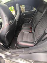 Mercedes-Benz CLA 220 CDI AMG Line AMG Line Abstandstempomat - Mercedes-Benz CLA 220: Cdi