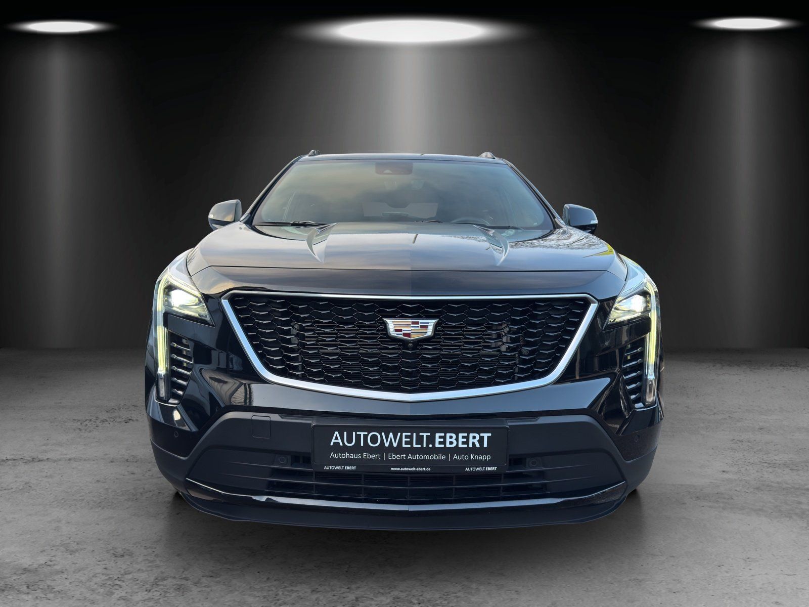 Fahrzeugabbildung Cadillac XT4 Sport 350D AWD SHZ/HUD/NAVI/LED/DT. FZG/SCHE