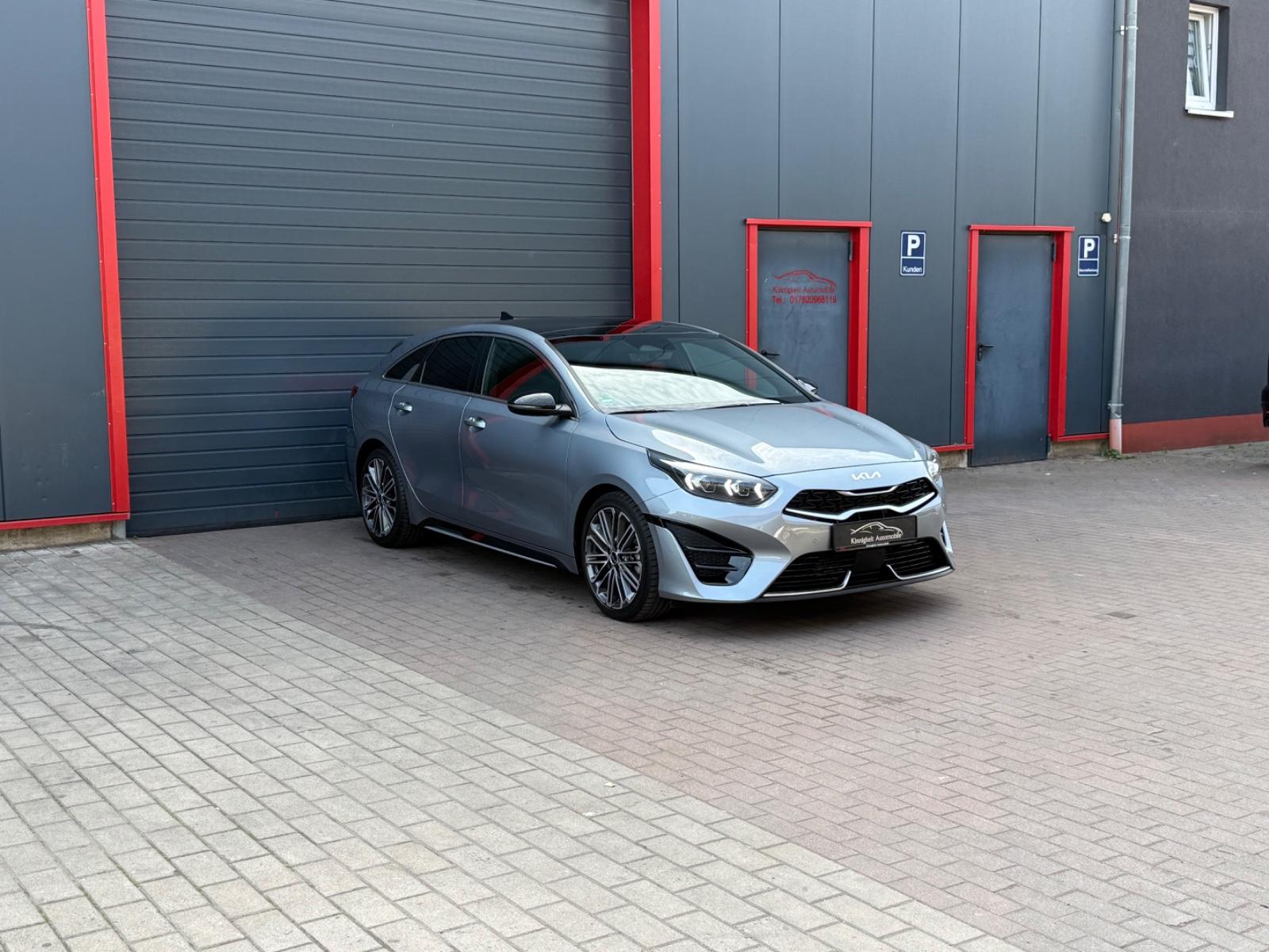 Kia pro cee'd / ProCeed