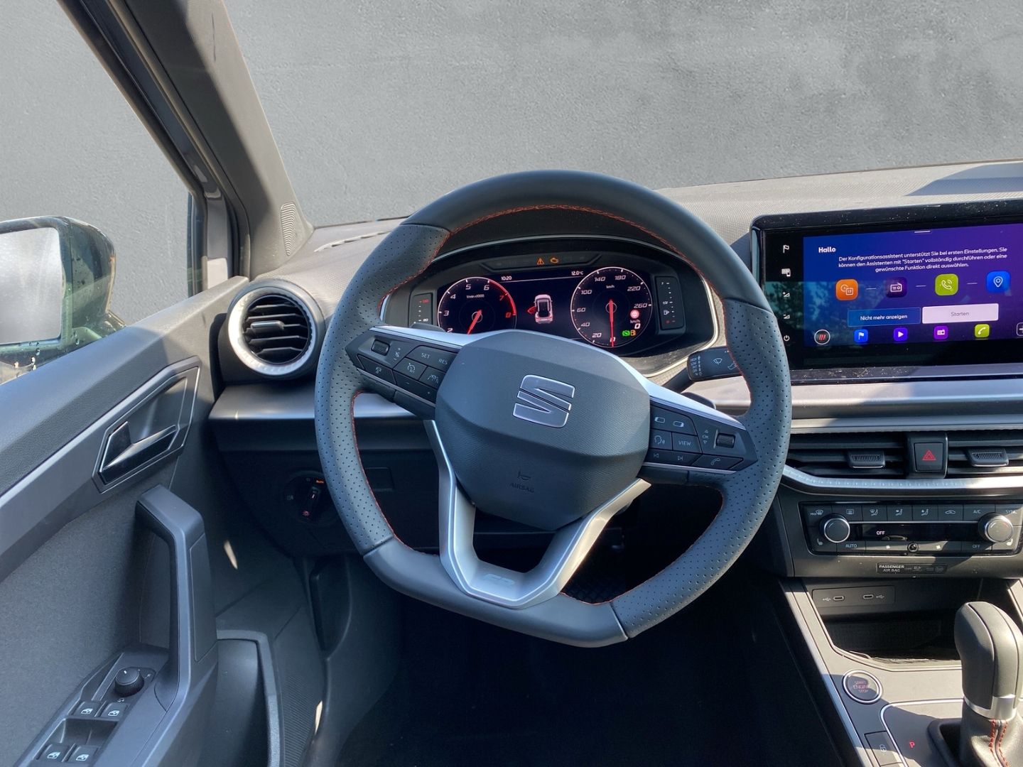 Fahrzeugabbildung SEAT Arona FR 1.0 TSI*NAVI*Full-Link*SHZ*PDC*CAM*ACC*