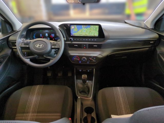 Fahrzeugabbildung Hyundai i20 FL (MY25) 1.2 Benzin (79 PS)  Select Navi Ap