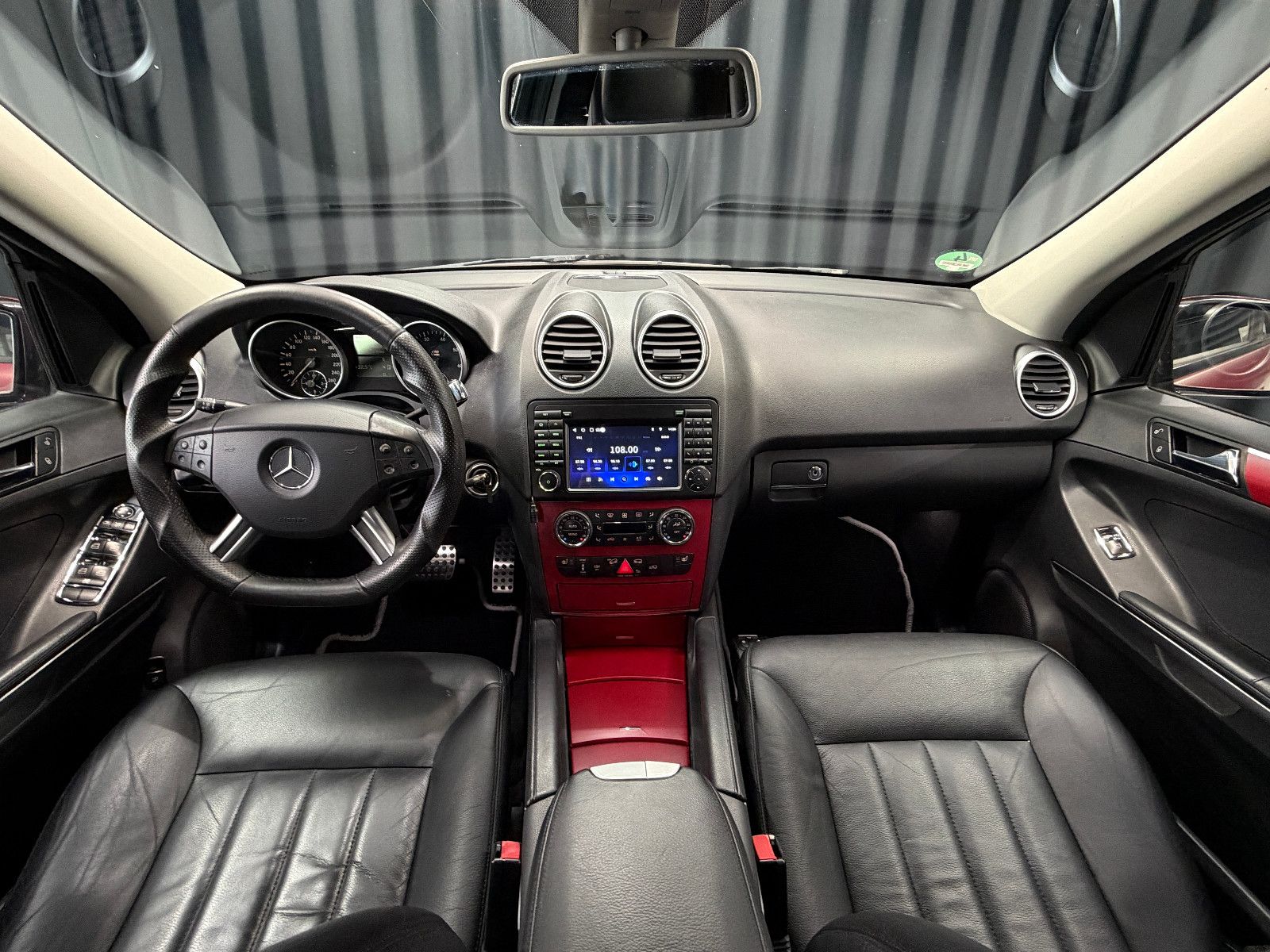 Fahrzeugabbildung Mercedes-Benz ML 500 4Matic 5.0 V8|H&K|PANO|NAVI|AHK