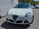 Alfa Romeo Giulietta Turismo -Panorama/SHZ/LED- - Alfa Romeo Giulietta aus 2013