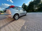 Ford Sehr gepflegte Ford Focus 1.6 L mit frisch... - Ford Focus aus 2002: Kombi