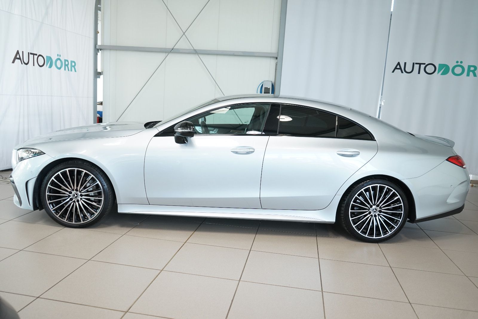 Mercedes-Benz CLS 450 4M AMG Line Night Luft Massage Burmester foto 2