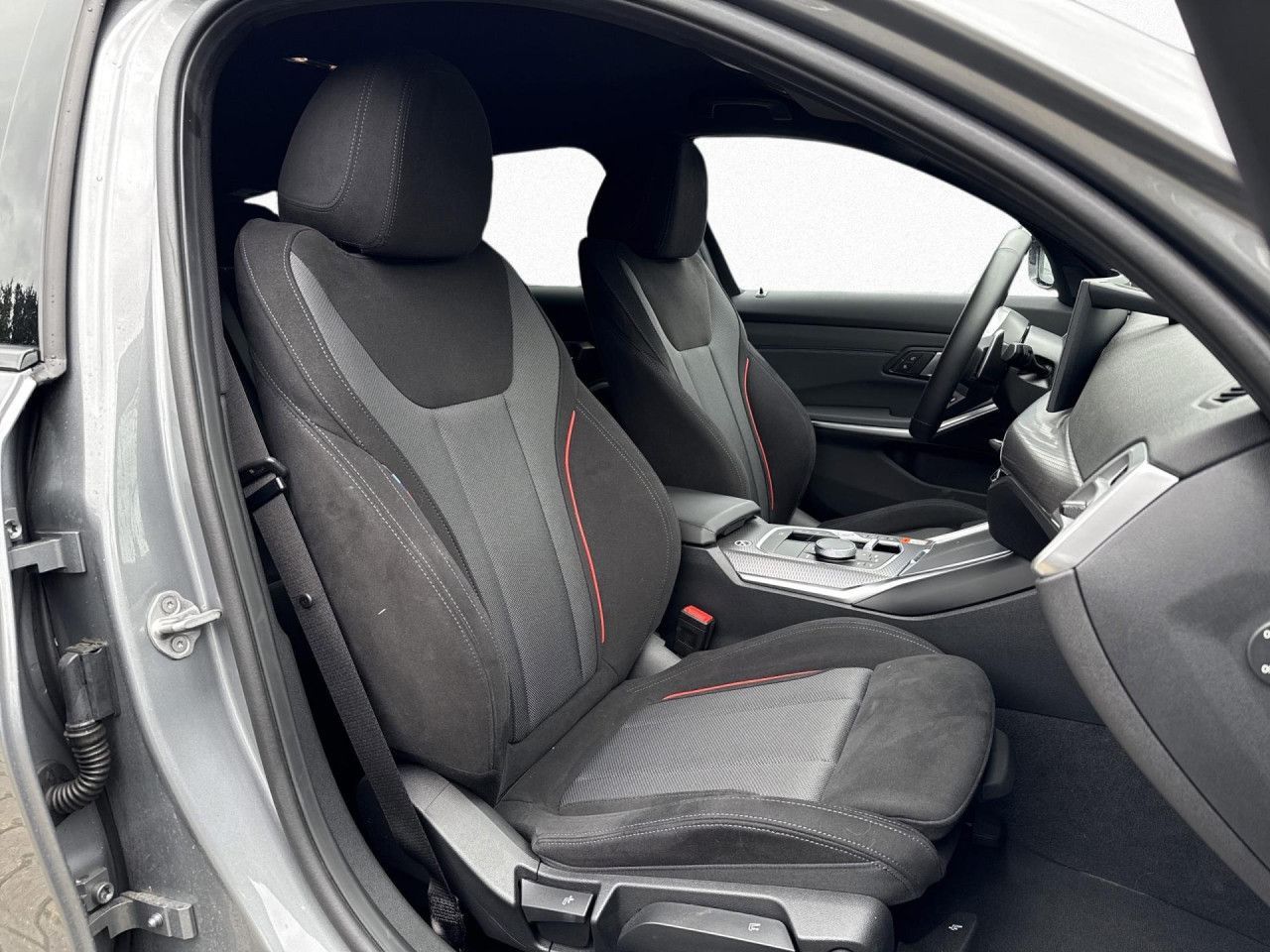 BMW 330 - Bild 17