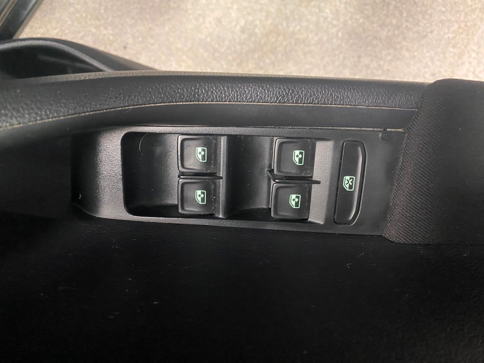 Fahrzeugabbildung SKODA Fabia 1.0 TSI DSG STYLE+Kamera+Mirror Link+ALU+