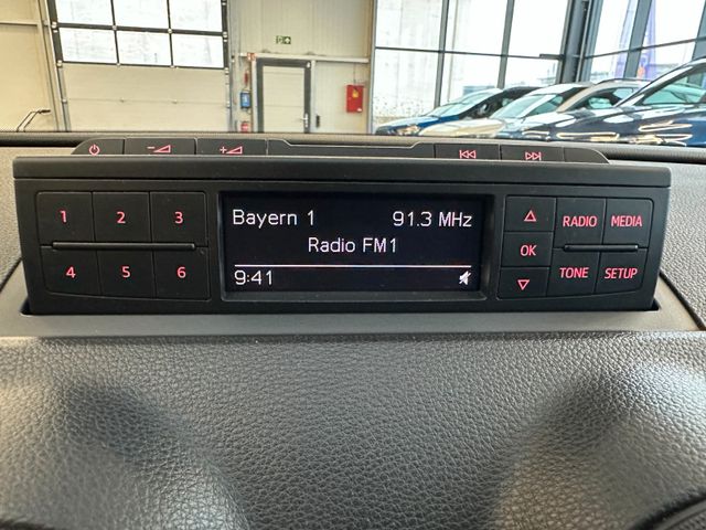 Audi A3 Sportback ambition *1. Hand*AHK*Klima*Radio*