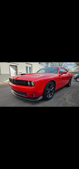 Dodge Challenger 5.7 R/T HEMI - gebrauchte Dodge Challenger aus dem Jahr 2022