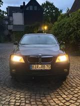 BMW 318i E90  Schöne Felgen  Motor läuft... - BMW 318: 318i Motor