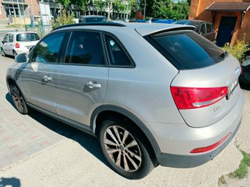 Audi Q3 - 4