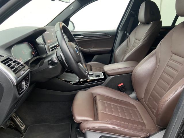 BMW X3 xDrive 20iA M-Sport LkHz AHK DrivAss PANO foto 11
