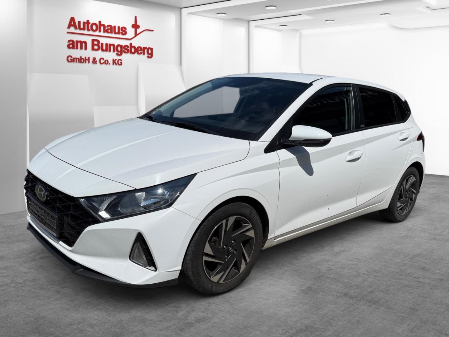Hyundai i20 1.0T Intro Navi Klima Rückfahrk. SKR+WKR
