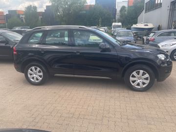 Volkswagen Touareg - 3