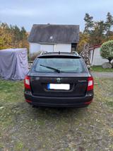 Skoda Superb 2.0 TDI DSG Elegance HU NEU AHK TOP - gebrauchte Skoda Superb aus dem Jahr 2011