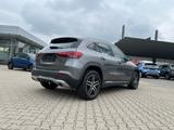 Mercedes-Benz GLA 200d 4Matic Progressive *LED Leder Pano Kam - Mercedes-Benz GLA 200 mit Diesel-Antrieb: Geländewagen