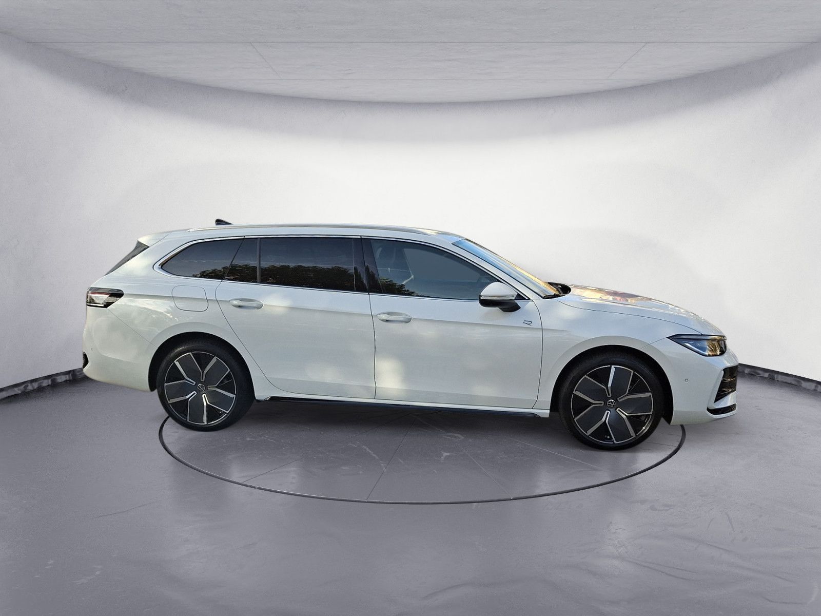 Volkswagen Passat Variant - Bild 6