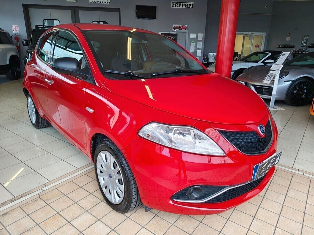 Image of Lancia Ypsilon