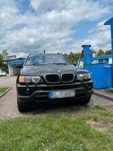 BMW X5 zu verkaufen - BMW X5 aus 2002 mit Diesel-Antrieb