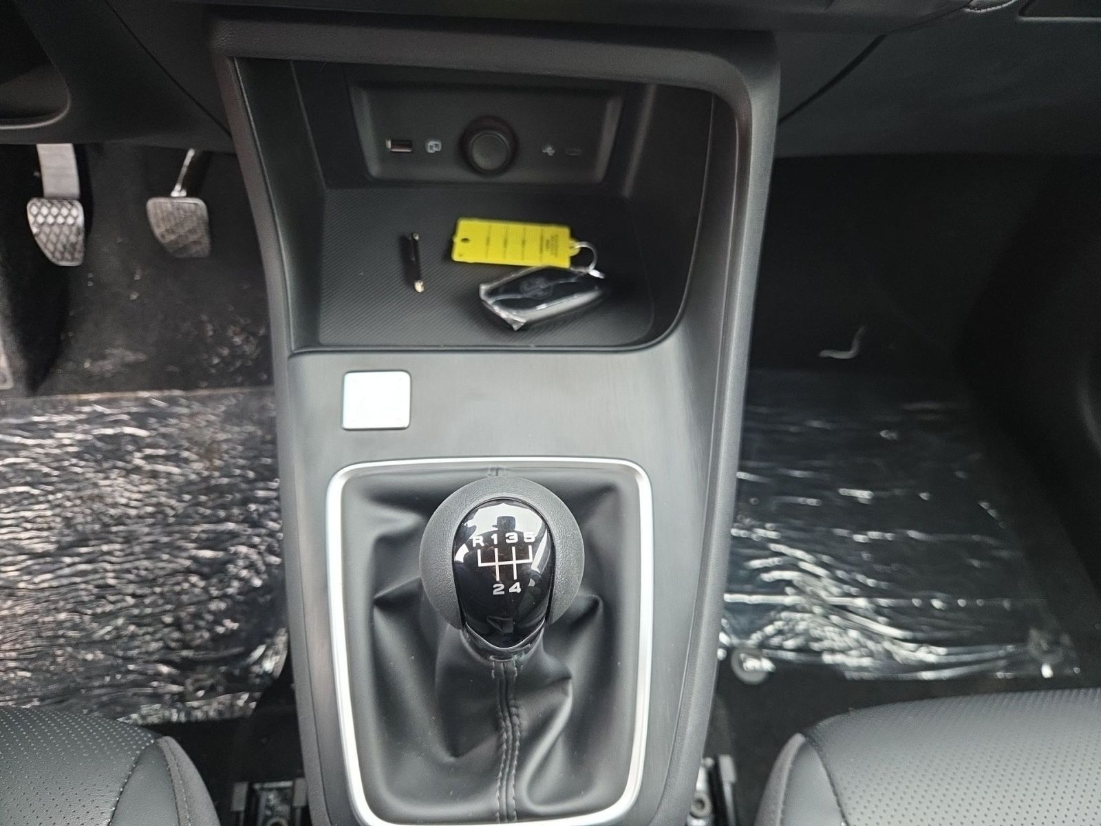 Fahrzeugabbildung MG ZS 1.5 116 PS Comfort Handschalter *STZHZG*KLIMA