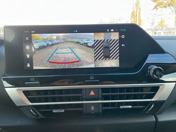 Citroën C4 MAX PURETECH 130 EAT8 Kam.+KeyLess+LED+Navi