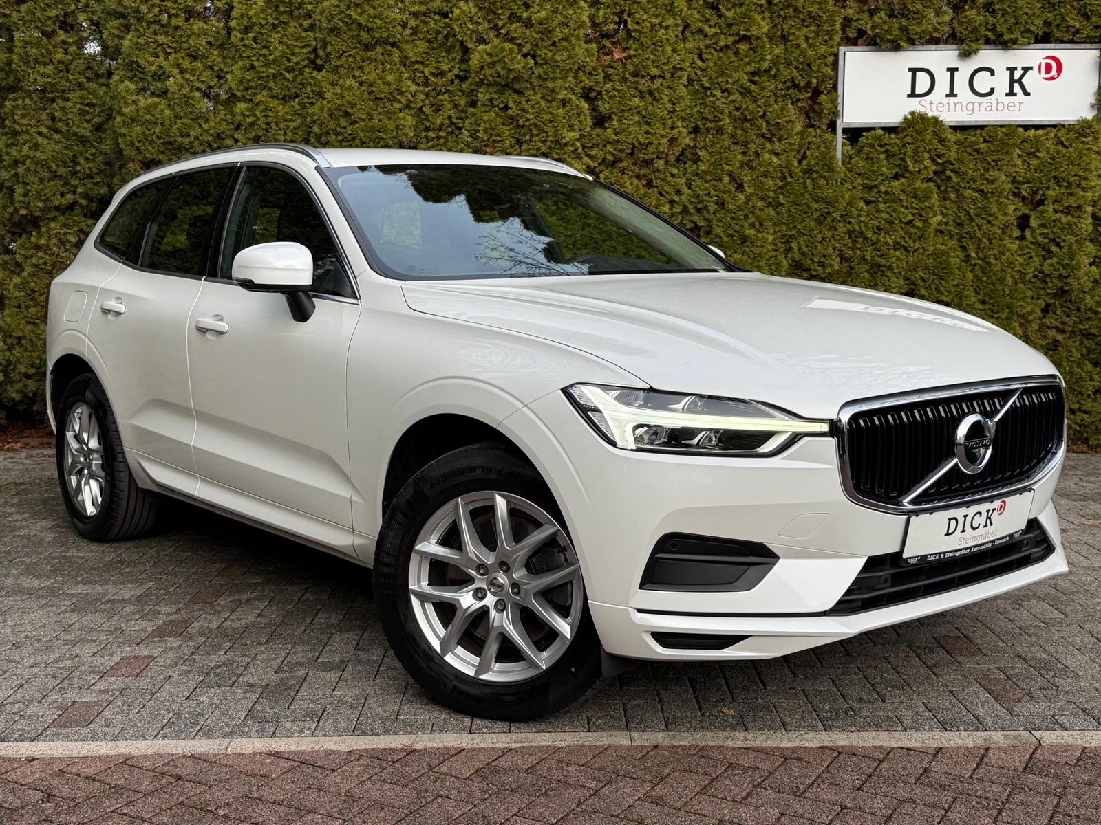 Volvo XC60 Momentum Pro AWD LED+NAV+SHZ+360°+ACC+DAB+