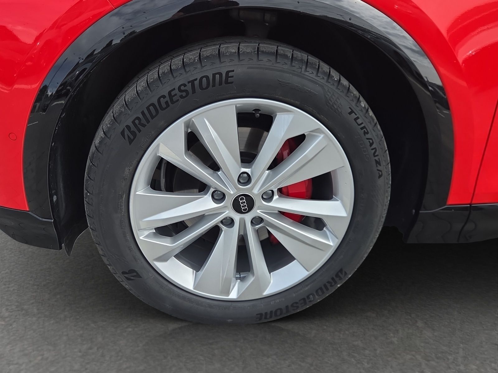 Audi Q6 e-tron - Bild 14