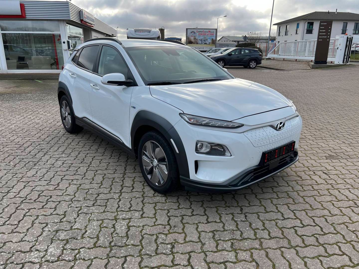Fahrzeugabbildung Hyundai Kona (OS)(2017->) DE - SUV5