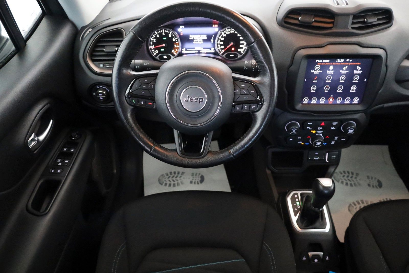 Fahrzeugabbildung Jeep Renegade Longitude Mild-Hybrid FWD, Kamera