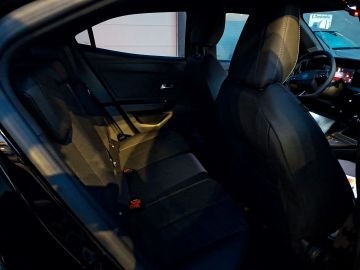 Bild 10 Opel Mokka GS Navi LED Blendfreies Fernl. Kurvenlicht