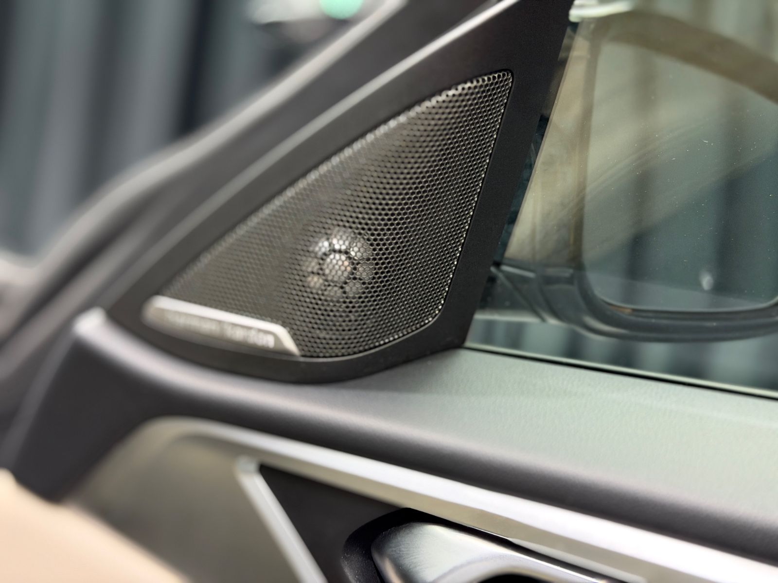 Fahrzeugabbildung BMW M440i Gran Coupe M-PAKET PRO|H&K|1.HAND