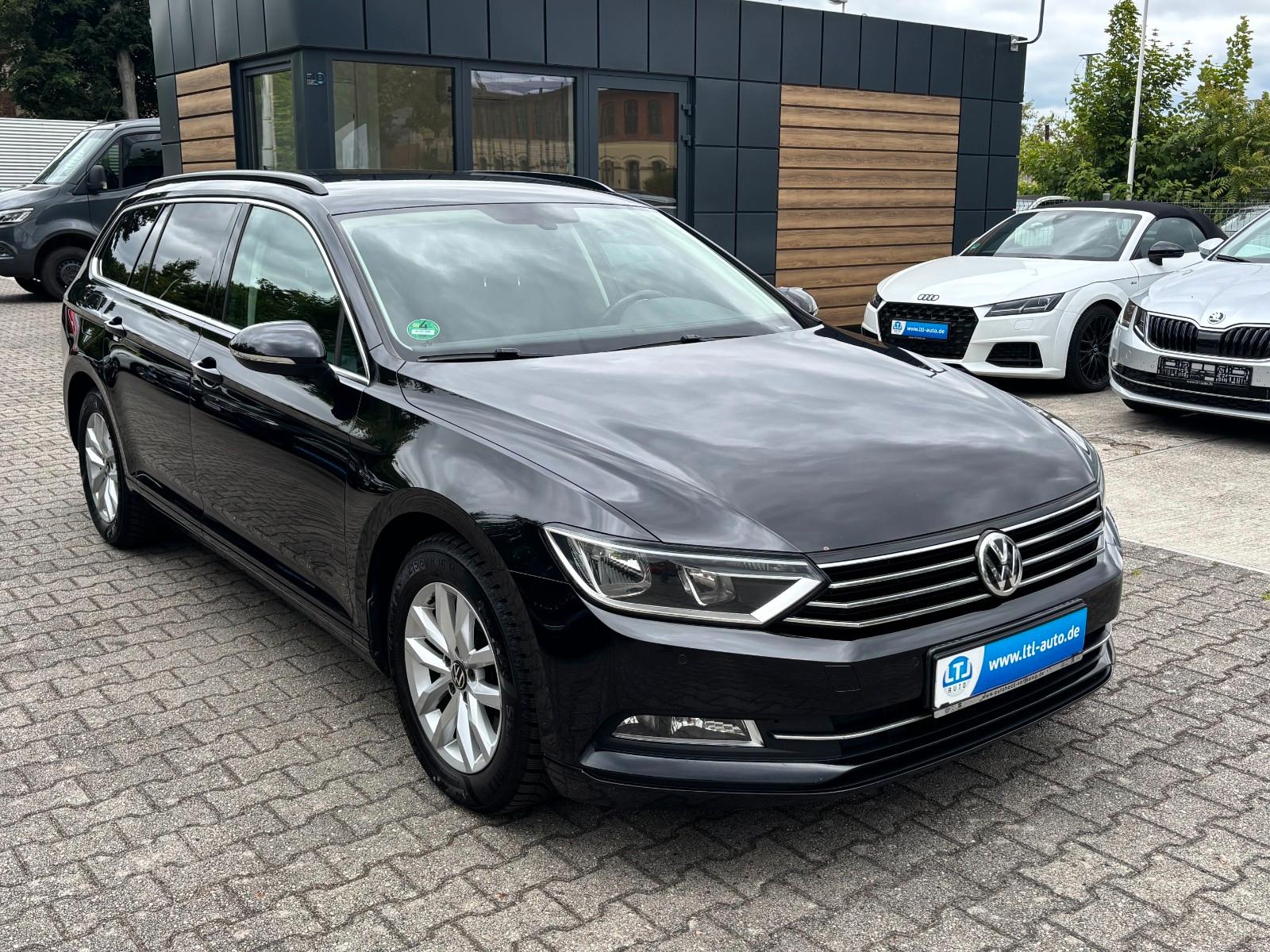 Volkswagen Passat Variant DSG NAVI PDC