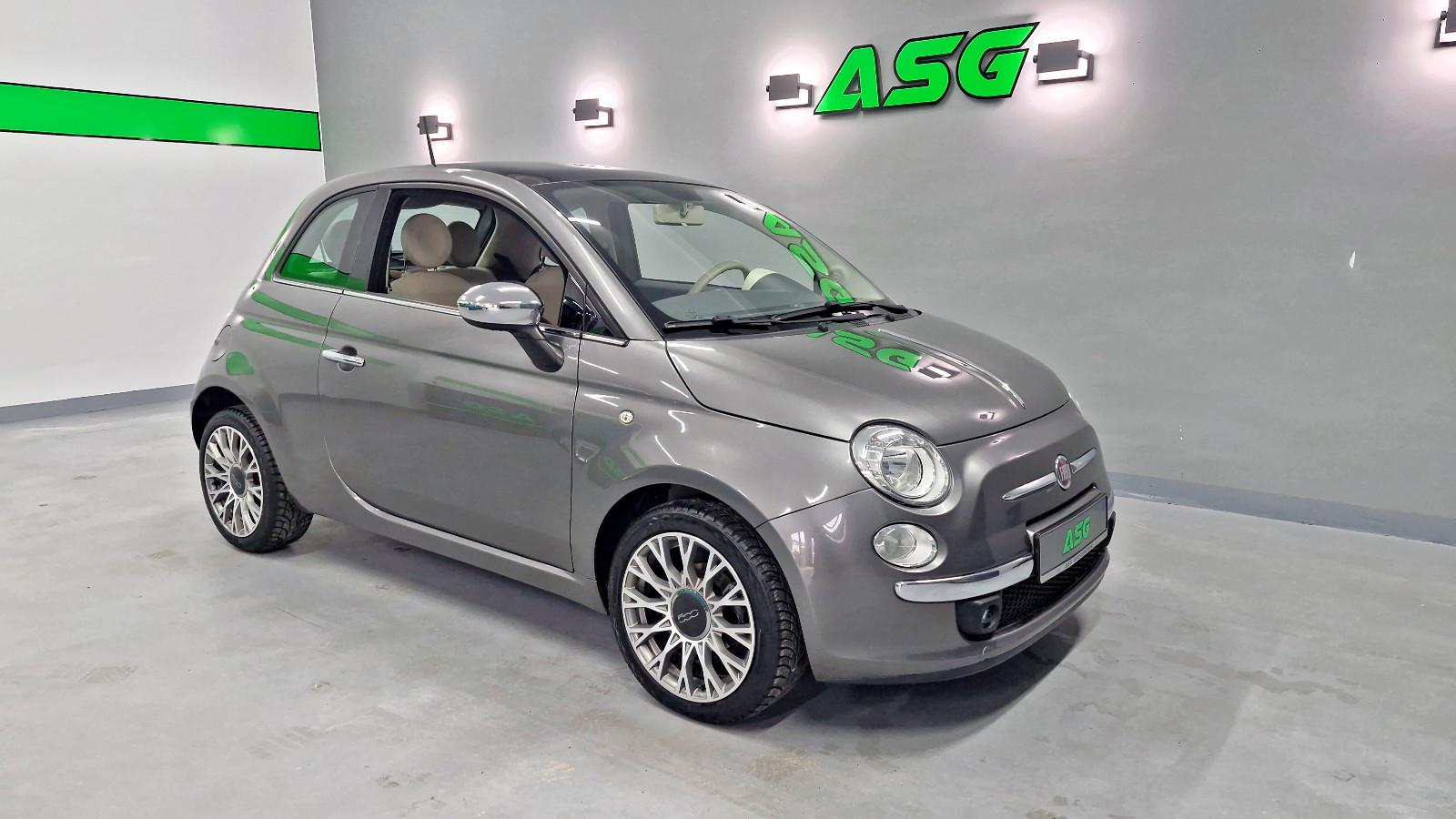 Fiat 500 Lounge - Automatik / Panoramadach
