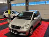 Mercedes-Benz A 160 CDI *PANO*SHZ*MFL* - Mercedes-Benz A-Klasse: 160 Cdi