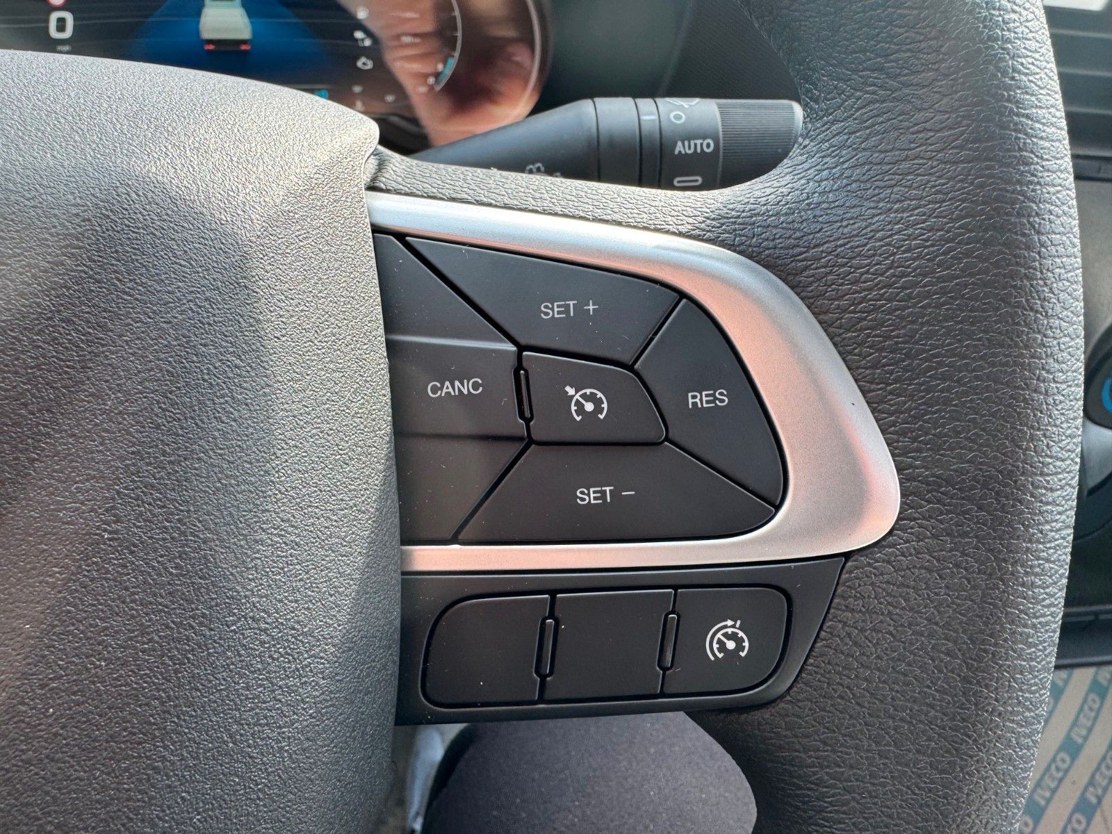 Fahrzeugabbildung Iveco Daily 35S14 A8 *R4.100mm*Automatik*Kamera*