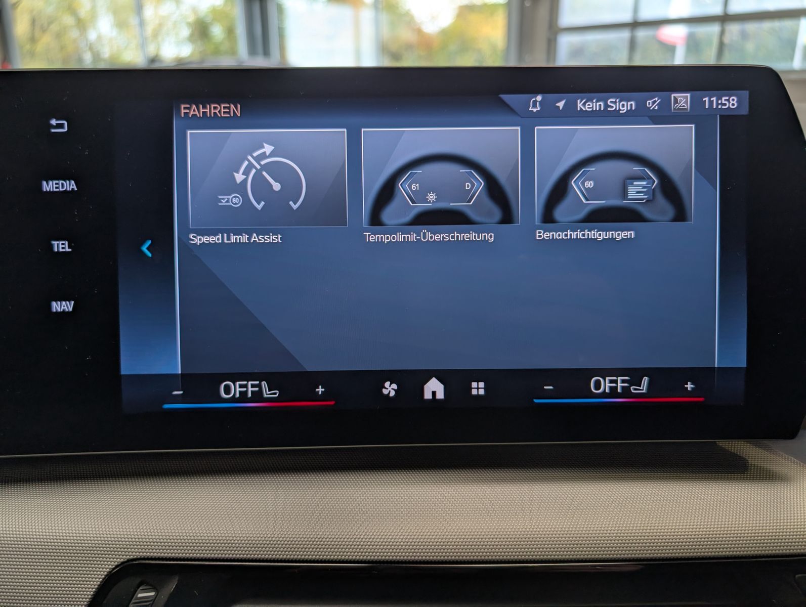 Fahrzeugabbildung BMW 218 Active Tourer i Travel-Pake LED Cam Pano AHK