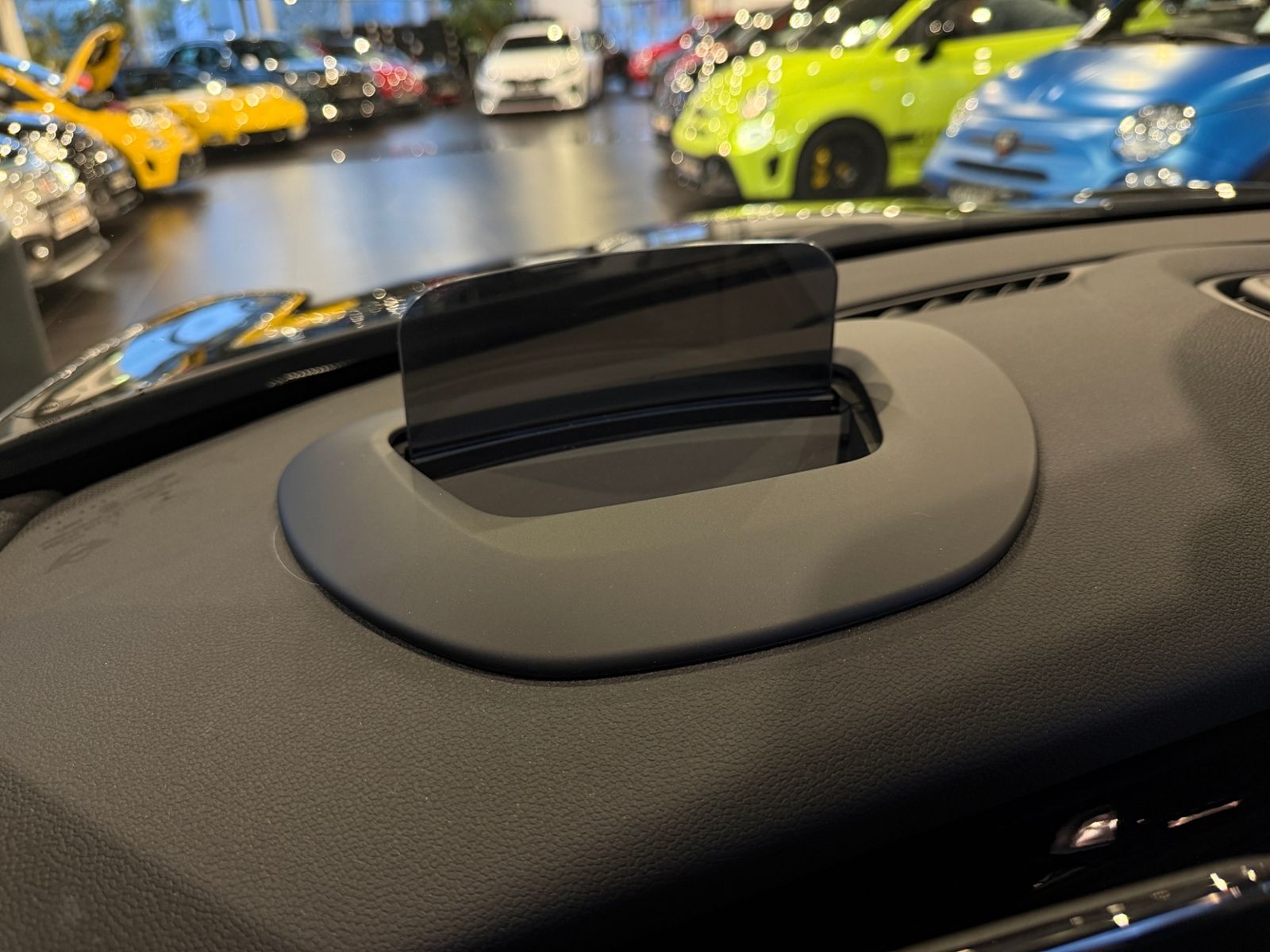 Fahrzeugabbildung MINI Cabrio Cooper  HUD RFK LED NAVI